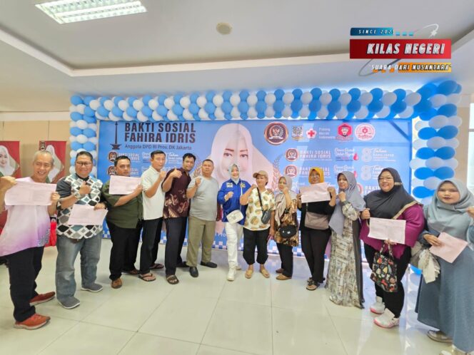 
SIARAN PERSJangkau 44 Kecamatan dan 267 Kelurahan, Fahira Idris Ungkap 4 Urgensi Donor Darah