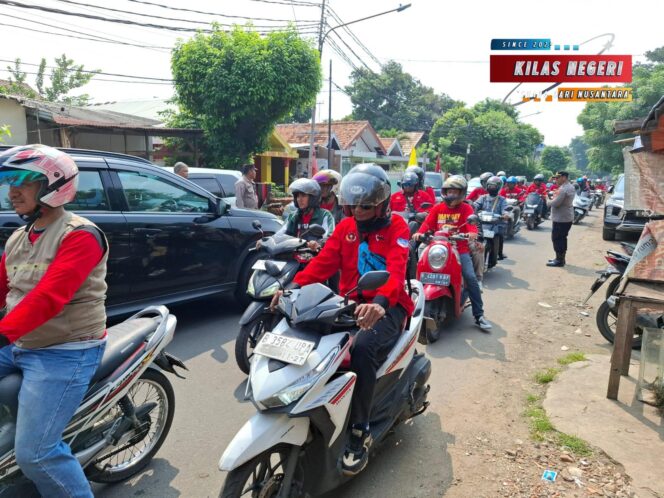 
Puluhan Buruh KASBI Berangkat Menuju DPR RI, Tuntut Pencabutan Omnibus Law di Aksi May Day 2025