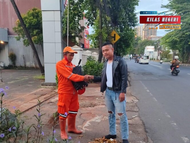 
Bantuan Bingkisan Ramadan dari BRI KC Ampera, Warga Senang