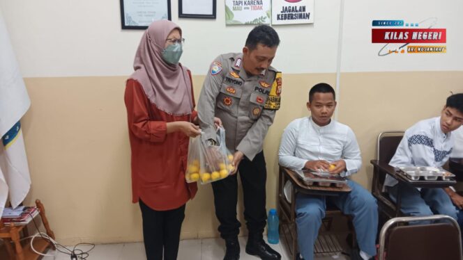 
Program Makan Bergizi Gratis Sentuh Ribuan Pelajar di Cipinang, Polsek Pulogadung Lakukan Monitoring