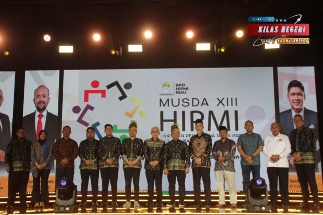 
Jalin Sinergi Bersama Pengusaha Muda Untuk Membangun Riau Menjadi Lebih Maju, Danlanal Dumai Hadiri Musda XIII HIPMI