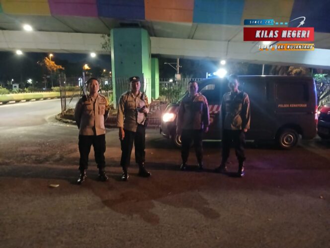 
Serangan Dini Hari! Polisi Gagalkan Aksi Balap Liar dan Tawuran di Jantung Jakarta