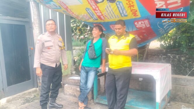 
Ciptakan Lingkungan Aman, Polisi Lakukan Patroli Dialogis di RW 08 Johar Baru