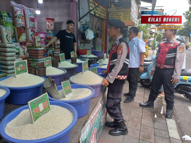 
Polsek Matraman Pantau Harga Sembako di Pasar Palmeriam, Tegaskan Komitmen Jaga Stabilitas dan Keamanan Pangan