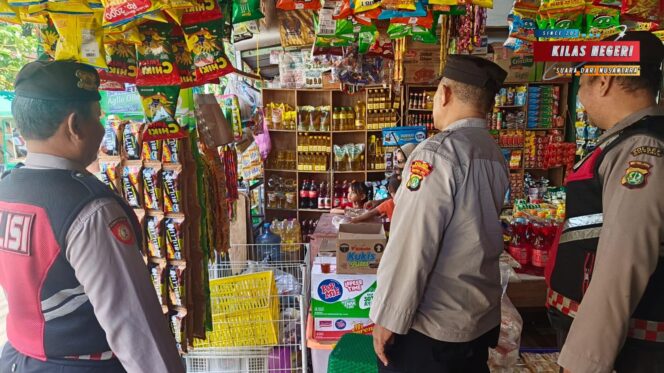 
Polsek Matraman Pantau Stabilitas Harga dan Ketersediaan Sembako di Pasar Palmeriam