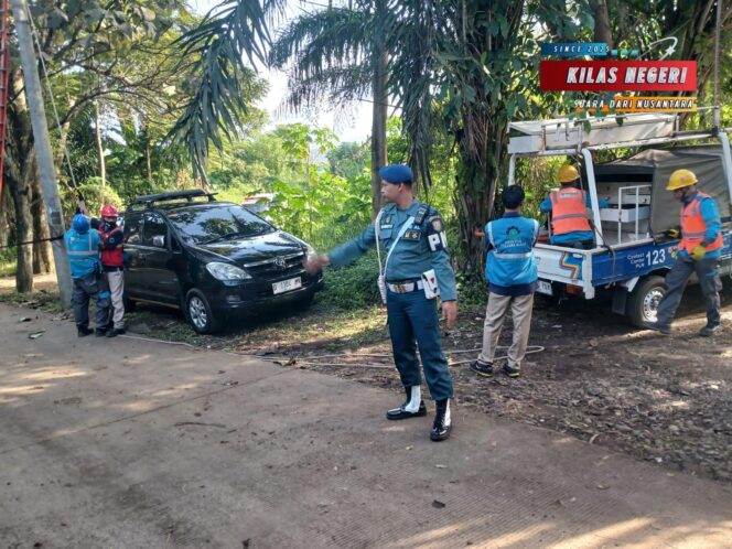 
Denpomal Lanal Bandung Ikut Serta Pamdalalin Giat Latihan Penanggulangan Bencana