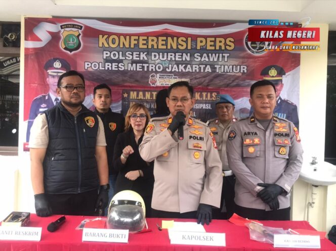 
Polsek Duren Sawit Berhasil Ungkap Beberapa Kasus Kriminal Yang Meresahkan Masyarakat