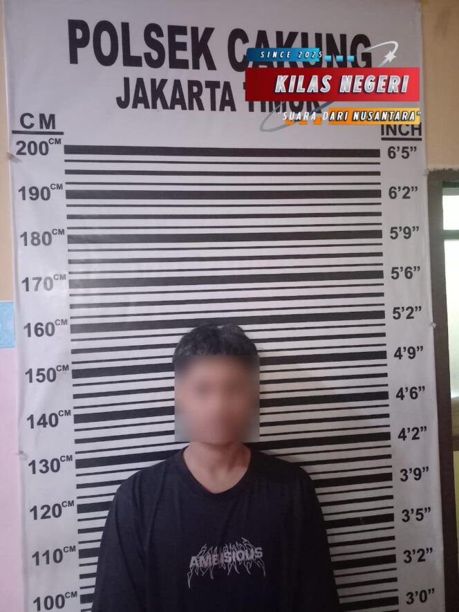 
Tujuh Remaja Diamankan Saat Tawuran di Jatinegara, Tiga Tertangkap Tangan Membawa Sajam