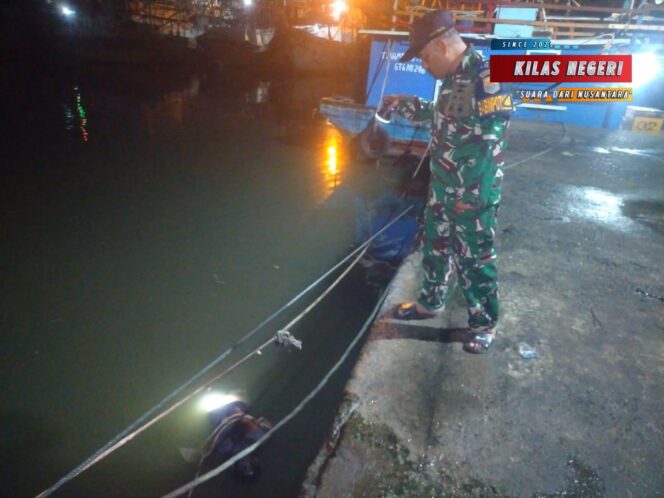 
Pos TNI AL Medan Labuhan Bantu Proses Evakuasi Penemuan Mayat di Gabion Belawan