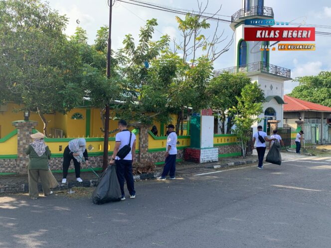
Partisipasi Lanal Bintan Pada Peringatan Hari Lingkungan Hidup Sedunia Tahun 2025