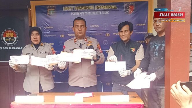 
Unit Reskrim Polsek Makassar Berhasil Ungkap Kasus Pencurian Modus Pembobolan Akun Shopee Milik Perusahaan