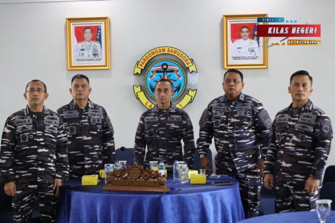 
Dukung Program Pemberantasan Narkoba, Wadan Lantamal I Ikuti Acara Pemusnahan Barang Bukti 2 Ton Sabu