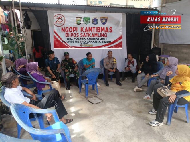 
“Ngopi Kamtibmas” di Kelurahan Tengah, Wujud Kehadiran Polri Bersama Warga Menjaga Lingkungan