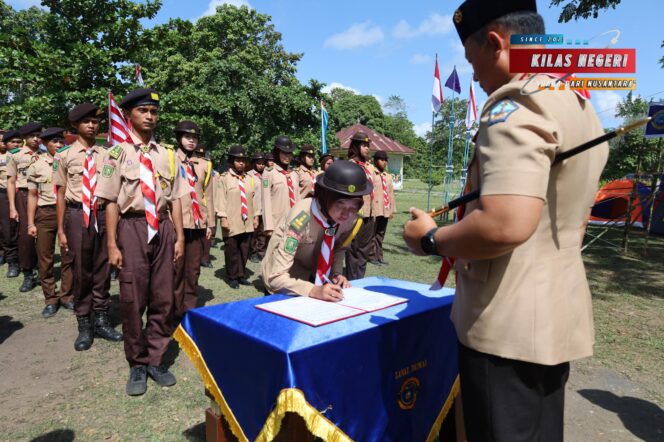 
Cetak Generasi Muda Unggul dan Berwawasan Bahari, Danlanal Dumai Pimpin Pengukuhan Pramuka Saka Bahari Binaan Lanal Dumai Angkatan Ke XII Tahum 2025