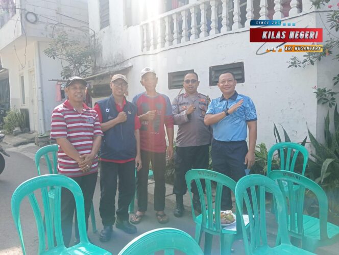 
Jumat Curhat di Kelurahan Makasar, Polsek Makasar Dengarkan Aspirasi Warga dan Perkuat Sinergi Kamtibmas