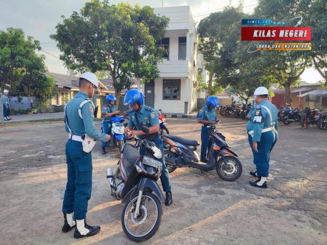 
Tegakkan Disiplin Prajurit, Pomal Lanal Bintan Gelar Opsgaktib