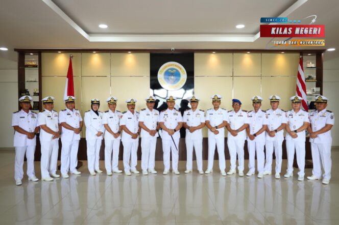 
Semangat Baru, Estafet Kepemimpinan Pos TNI Angkatan Laut Tanjung Datuk Resmi Dijabat Kapten Laut (T) M. Surya Kusumah