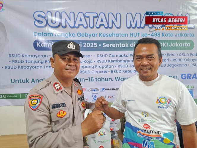 
Bhabinkamtibmas Kelurahan Cibubur Hadiri Sunatan Massal dalam Rangka HUT ke-498 Kota Jakarta