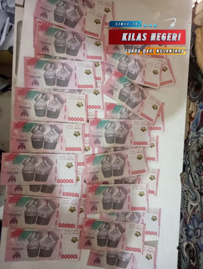 
Polsek Cakung Amankan Seorang Pria yang Membawa Uang Diduga Palsu, Tidak Cukup Unsur Pidana