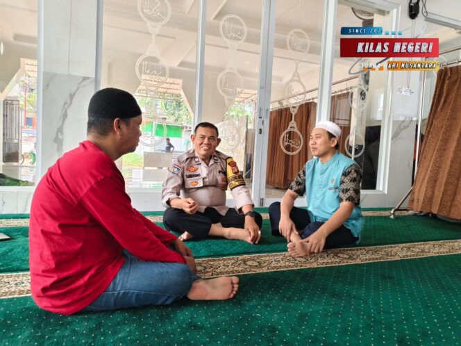 
Polsek Cakung Gelar Safari Religi di Masjid Al Ikhlas Penggilingan, Warga Didorong Aktif Cegah Tawuran dan Curanmor