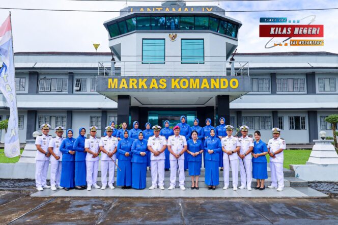 
Danlantamal IX Pimpin Upacara Serah Terima Jabatan Komandan Lanal Saumlaki