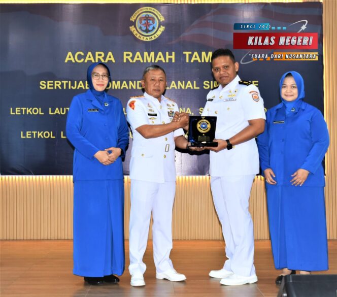 
Komandan Lantamal I Pimpin Upacara Serah Terima Jabatan Komandan Lanal Simeulue