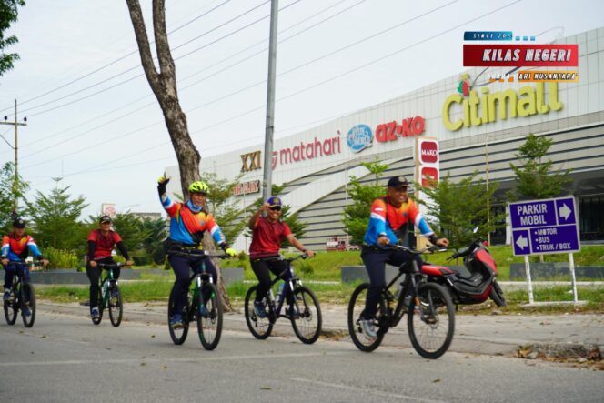 
Dengan Semangat Seaman Brotherhood, Lanal Dumai Laksanakan Olahraga Bersama Dengan Prajurit KRI Banda Aceh