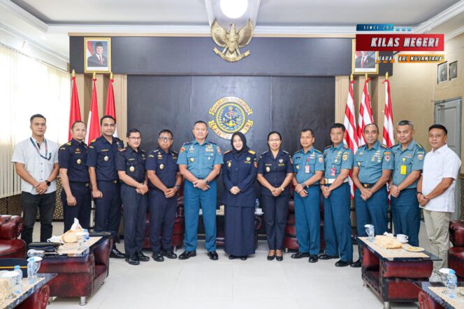 
Danlantamal IX Ambon Terima Kunjungan Audiensi Kakanwil Bea dan Cukai Maluku