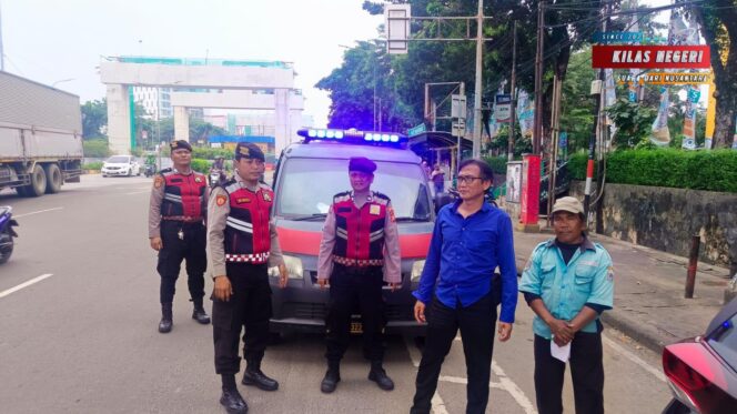 
Polsek Matraman Tingkatkan Patroli Siang untuk Cegah Kemacetan dan Gangguan Kamtibmas
