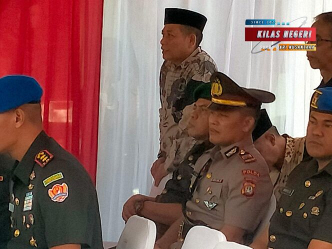 
KAPOLSEK PASAR REBO HADIRI UPACARA SERTIJAB KOMANDAN BATALYON INFANTERI 201/JAYA YUDHA DI MAKO YONIF 201/JY