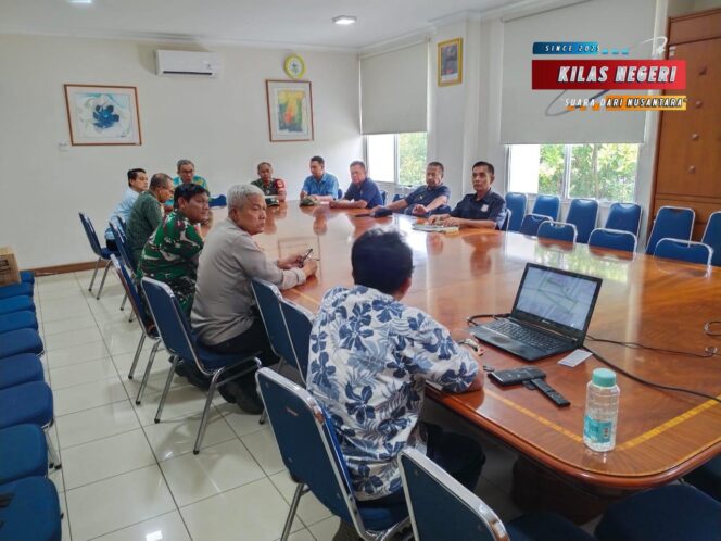 
Polsek Pulogadung Hadiri Rapat Persiapan HUT Gereja ST. Bonaventura, Wujudkan Cooling System dan Sinergitas Keamanan