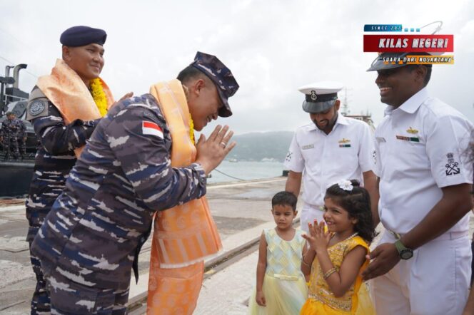 
Satgas Patkor Indindo 44/25, KRI Lambung Mangkurat-374 Disambut Dengan Hangat di Kepulauan Andaman