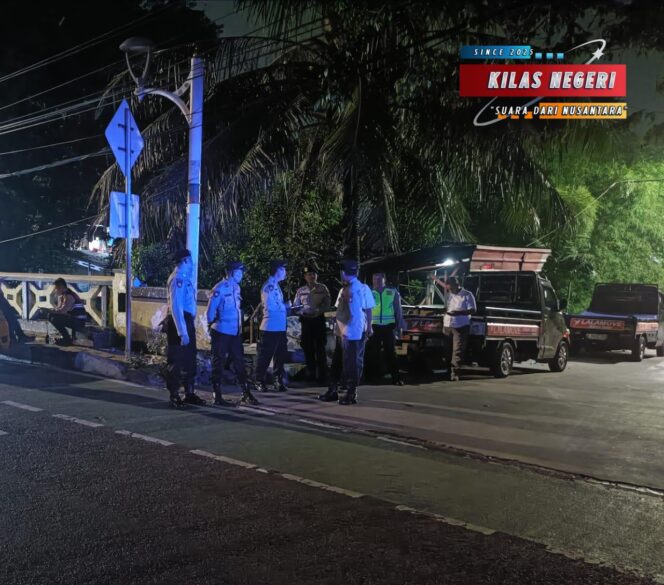 
Patroli Malam Polsek Matraman Jaga Keamanan Warga Palmeriam