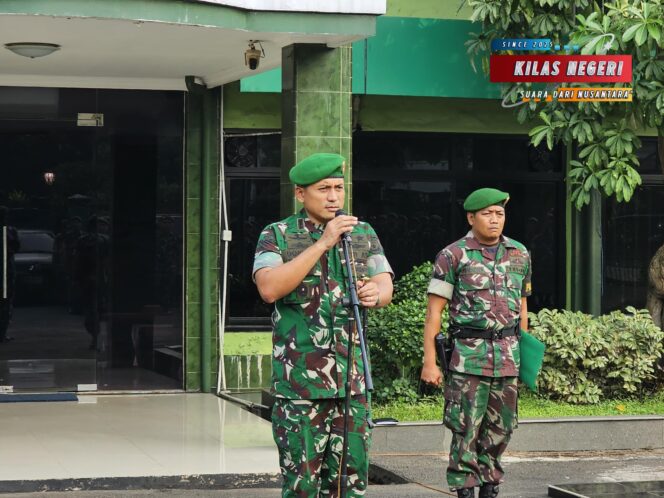 
Dandim 0502/JU Pimpin Apel Pagi dan Jam Komandan, Lanjutkan Pemeriksaan Randis dan Handphone Terkait Maraknya Judi Online