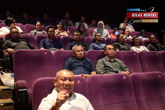 
Dorong Semangat Keberanian dan Pengorbanan, Danlantamal I Pimpin Acara Nonton Bareng Film Believe