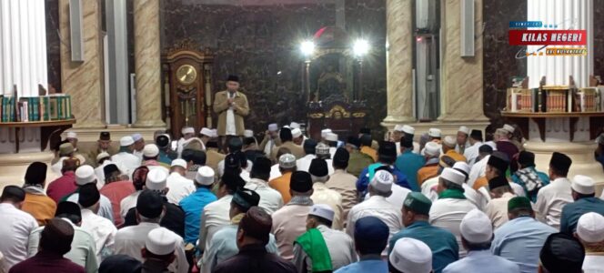 
Polsek Cakung Hadiri Subuh Gabungan ke-1123, Perkuat Sinergi Ulama dan Aparat dalam Membangun Keamanan Lingkungan