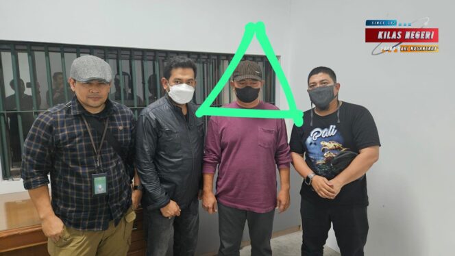 
Tim SIRI Kejaksaan Agung Berhasil Amankan DPO Tersangka DS Perkara Korupsi Dinas Lingkungan Hidup Sukabumi