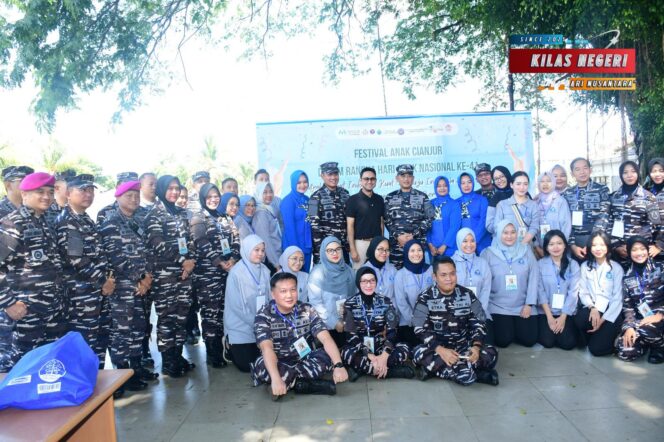 
Komandan Lanal Bandung Hadiri Peringatan Hari Anak Nasional Tahun 2025 Melalui Bakti Kesehatan di Kabupaten Cianjur