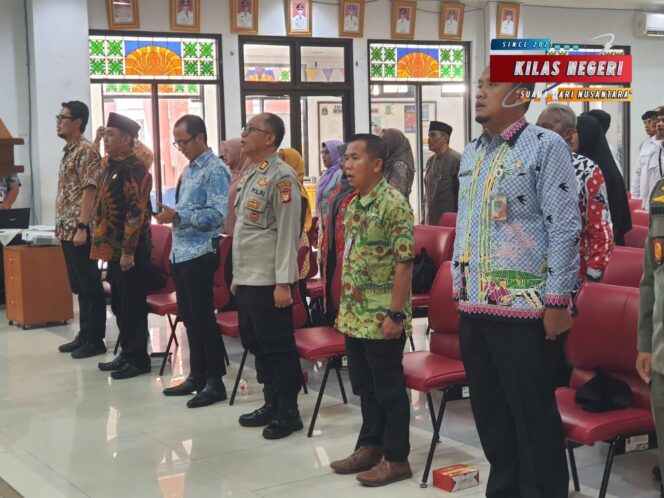 
Pembinaan Kelurahan Sadar Hukum Digelar di Kecamatan Makasar, Bahas Tawuran hingga Perlindungan Anak