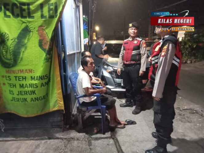 
Samapta Polsek Matraman Gencarkan Patroli Dialogis, Ajak Warga Waspada dan Peduli Lingkungan
