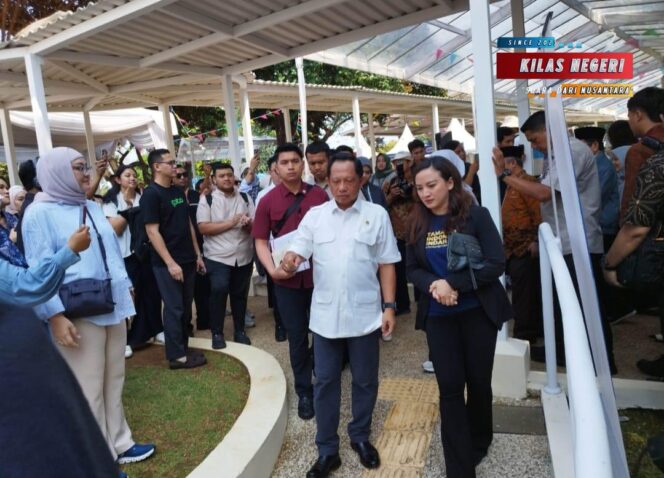 
Polsek Cipayung Amankan Penandatanganan Nota Kesepahaman Peraturan Pemerintah tentang Perlindungan Anak di Era Digital