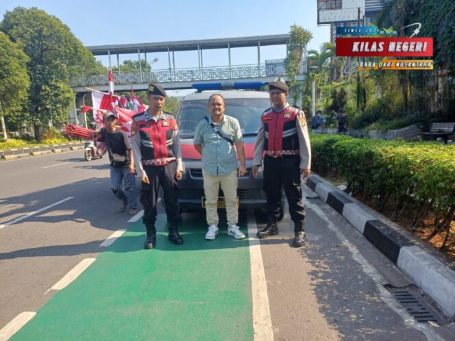 
Polsek Matraman Gencarkan Patroli Siang, Wujud Kehadiran Polisi di Tengah Masyarakat