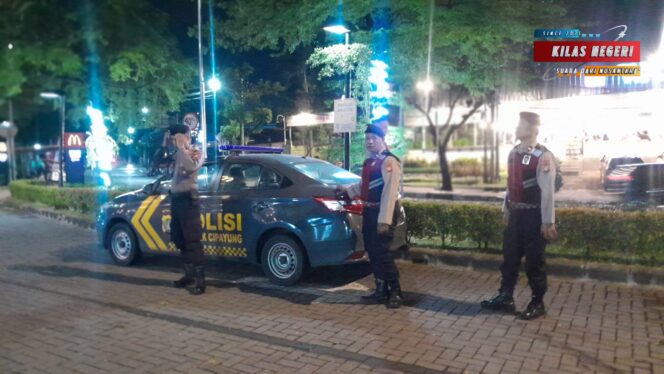 
Polsek Cipayung Gelar KRKYD Antisipasi Tawuran dan Balap Liar