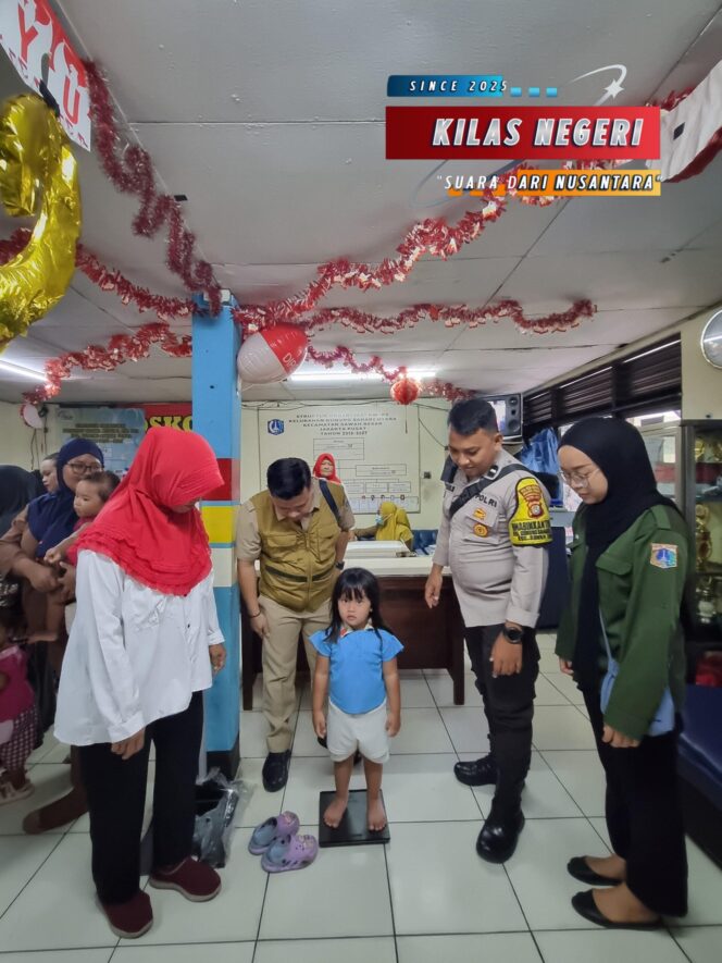 
Monitoring Kesehatan Lansia dan Balita di Posyandu Wijaya Kusuma RW 02, Gunung Sahari Utara