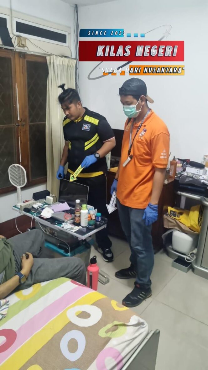 
Polsek Pulogadung Lakukan Olah TKP Penemuan Mayat di Kawasan Pulomas Barat