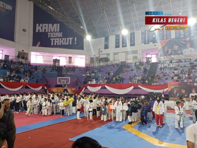 
Polsek Ciracas Kawal Ketat Kejuaraan Taekwondo Dankorbrimob Cup 2025, Ribuan Peserta Berlaga di GOR Ciracas
