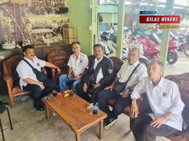 
Polisi Pastikan Aktivitas Pasar Induk Beras Cipinang Tetap Normal di Tengah Isu Beras Oplosan