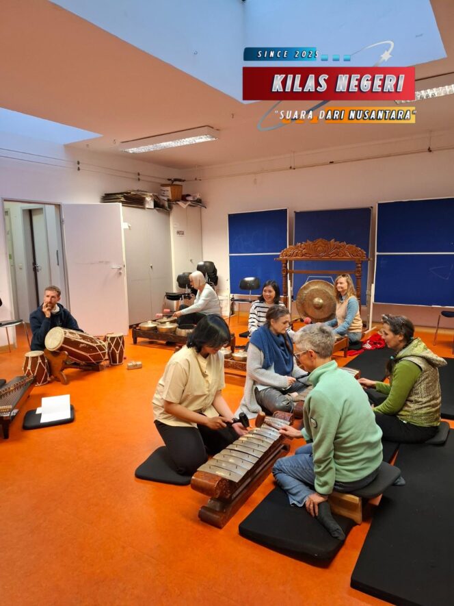 
SIMPAY PANARATAS SUKSES PROMOSIKAN MUSIK SUNDA DI JERMAN