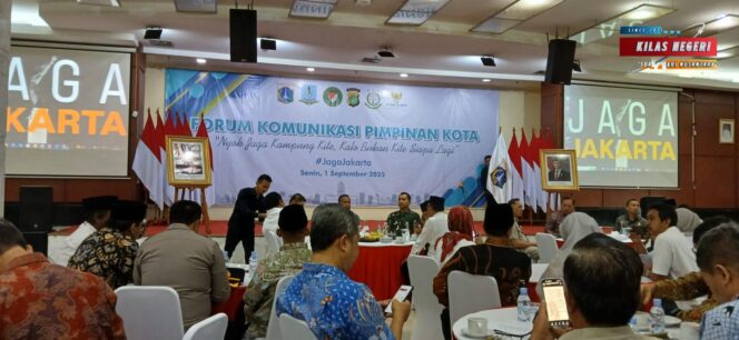 Fahira Idris Ketua Umum Bang Japar yang juga Anggota DPD RI mengapresiasi langkah cepat Walikota Jakarta Timur dalam mengundang Para Tokoh Agama dan Tokoh Masyarakat