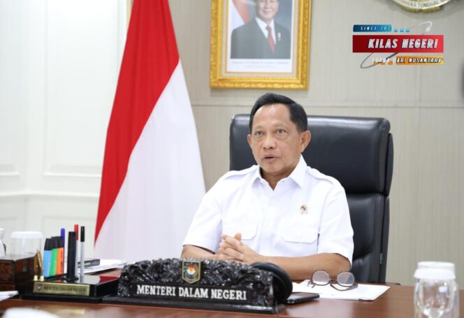Mendagri Tito Instruksikan Kepala Daerah Perkuat Satlinmas dan Forkopimda untuk Jaga Situasi Kondusif di Daerah